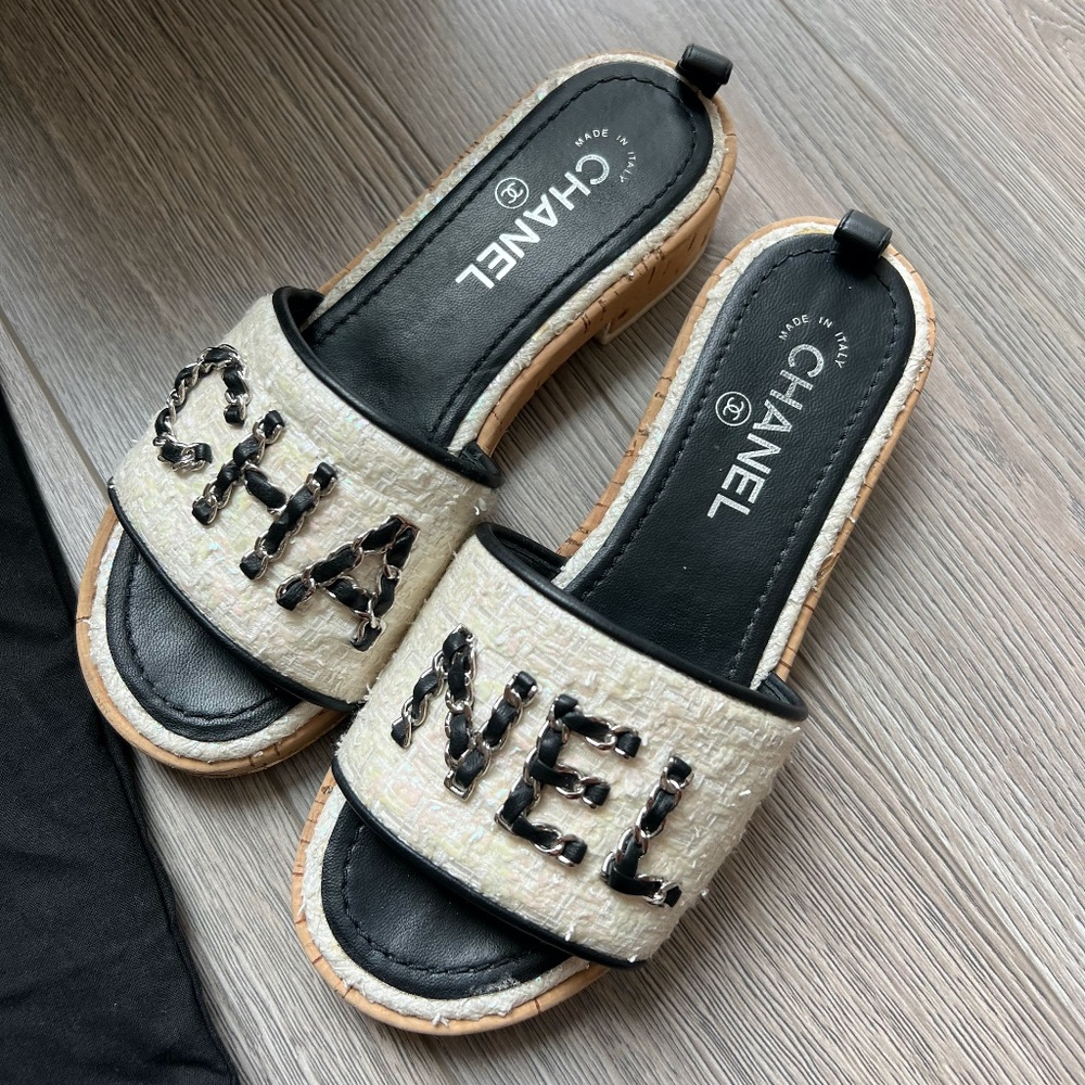 Chanel Tweed Sandals From the Cruise 2021 Collection by Virginie Viard Beige, 37